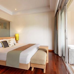 Premier Room